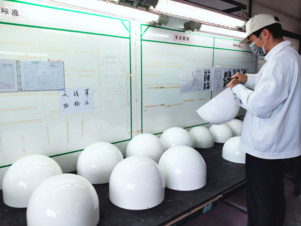 玻璃鋼天線罩生產(chǎn)商 雅日玻璃鋼天線罩生產(chǎn)商