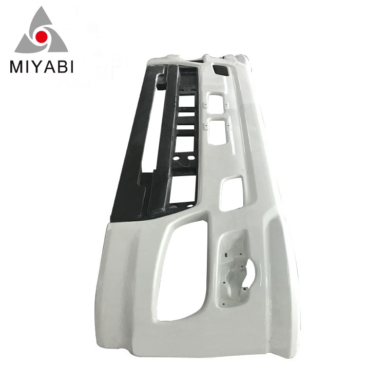 為什么越來越多重卡選擇玻璃鋼保險杠？輕量化+耐腐蝕成關(guān)鍵。